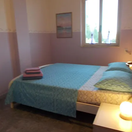 בית נופש Casa Vacanza Ornella *